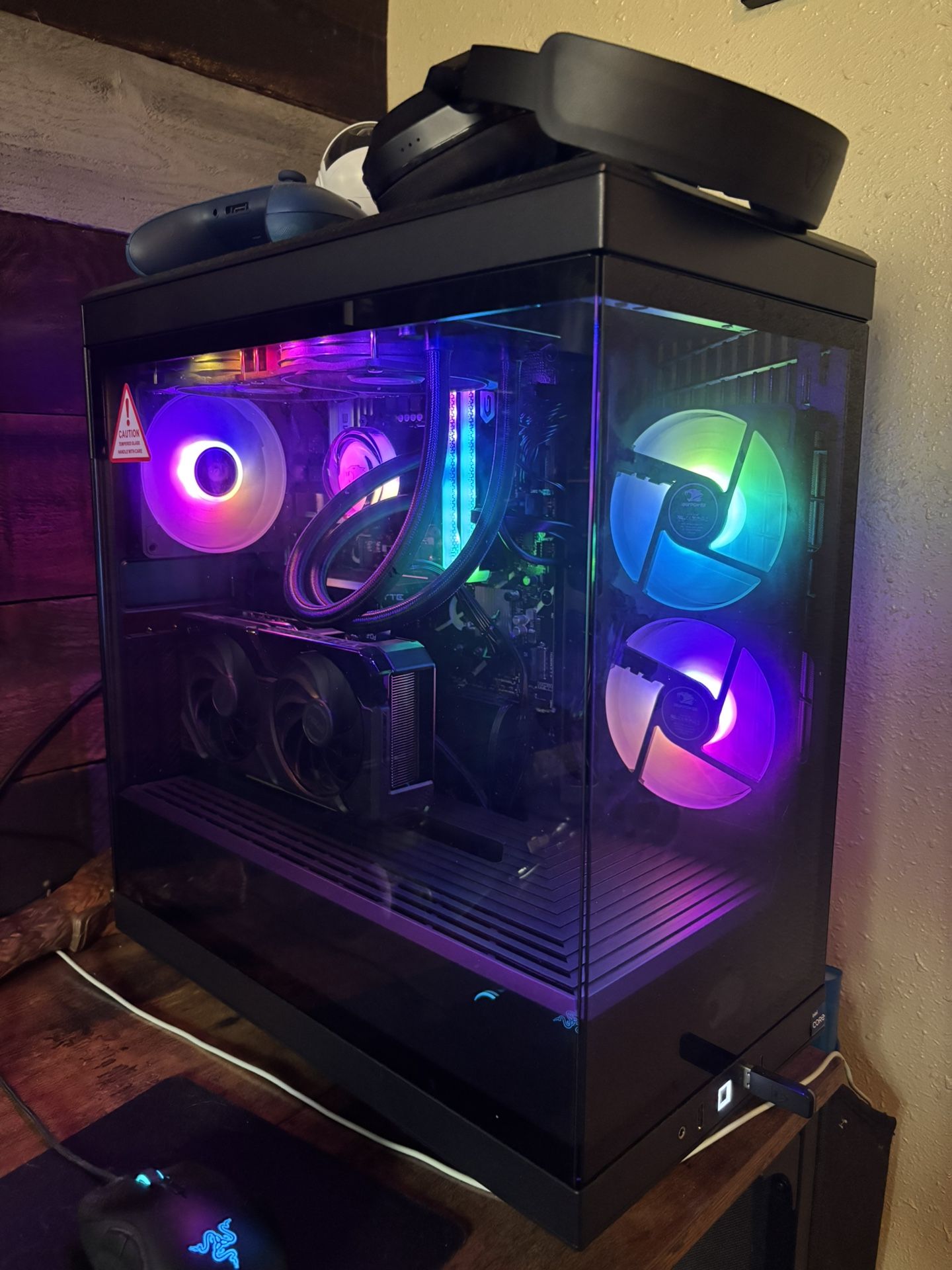 iBUYPOWER- Y40 Gaming Desktop PC
