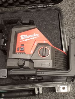 MILWAUKEE 360° 3 PLANE LASER