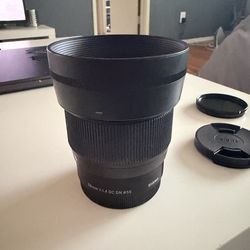 Sony E-Mount Sigma 56mm f1.4