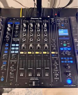 Pioneer DJM-A9 Mixer w/ Decksaver