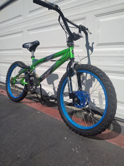 FS20 BMx 20"
