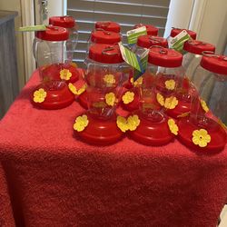 Lot Of 10 Hanging Hummingbird Feeders