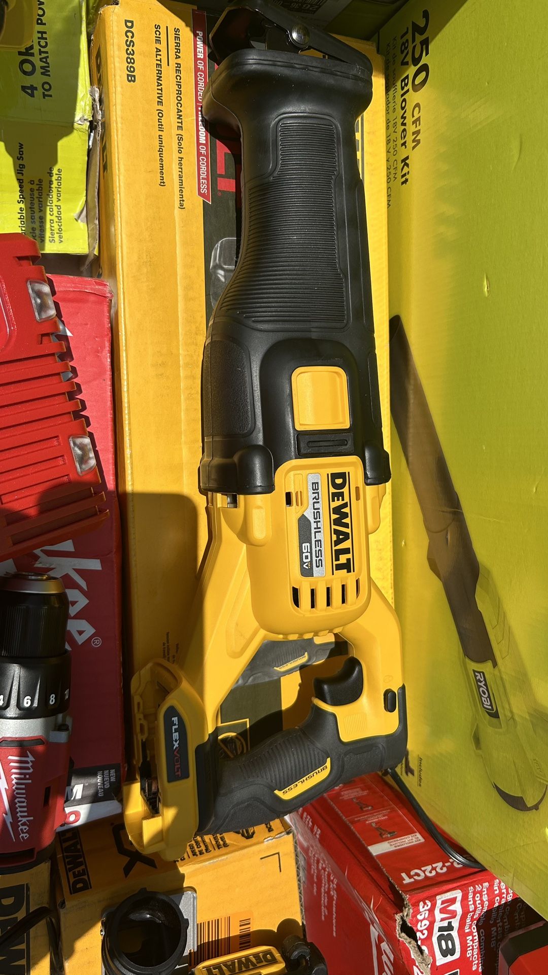 dewalt sawzall flex volt