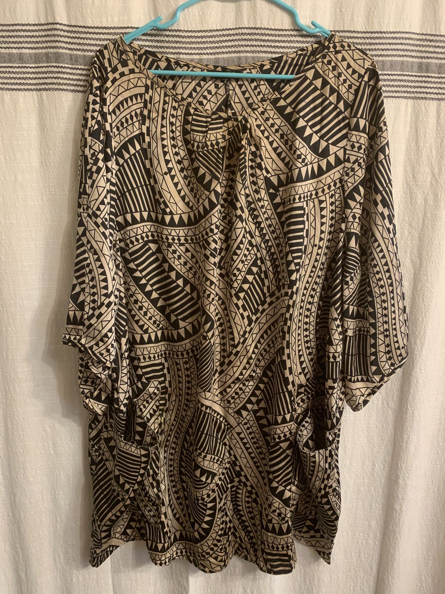 Woman’s Tunic Top-2-3xl