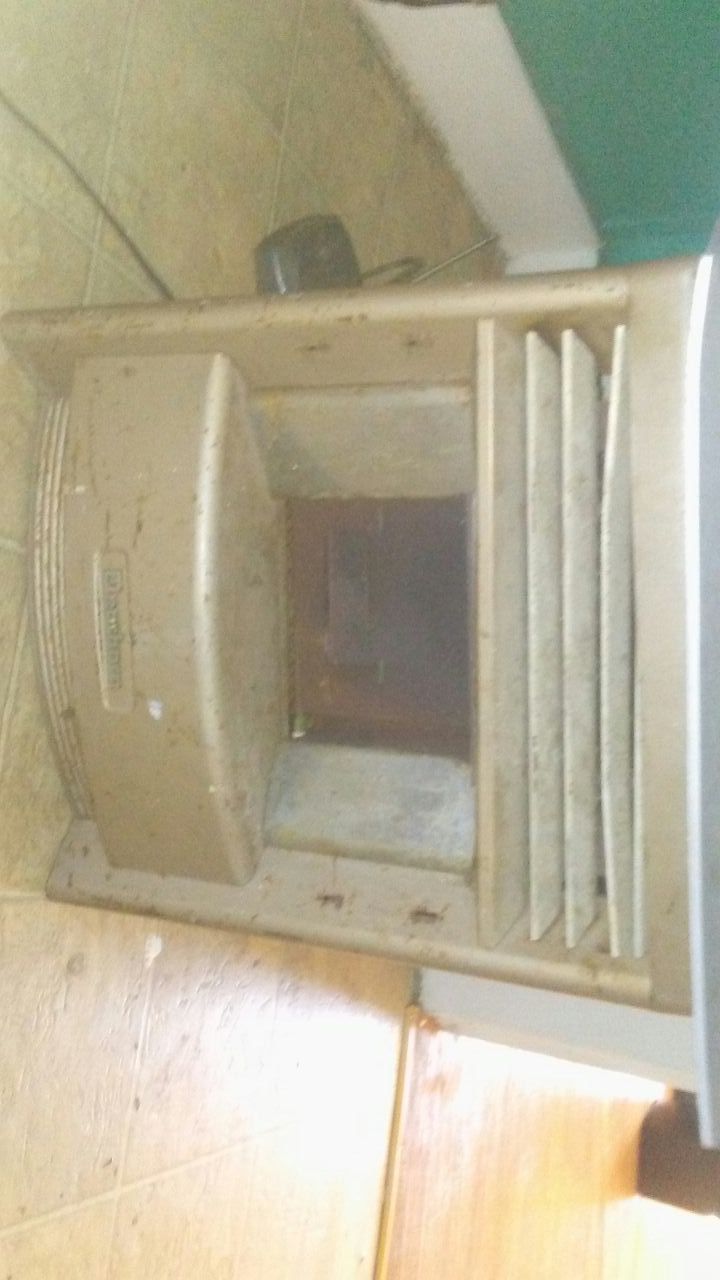 Vintage Dearborn gas space heater