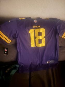 Vikings jersey nwt