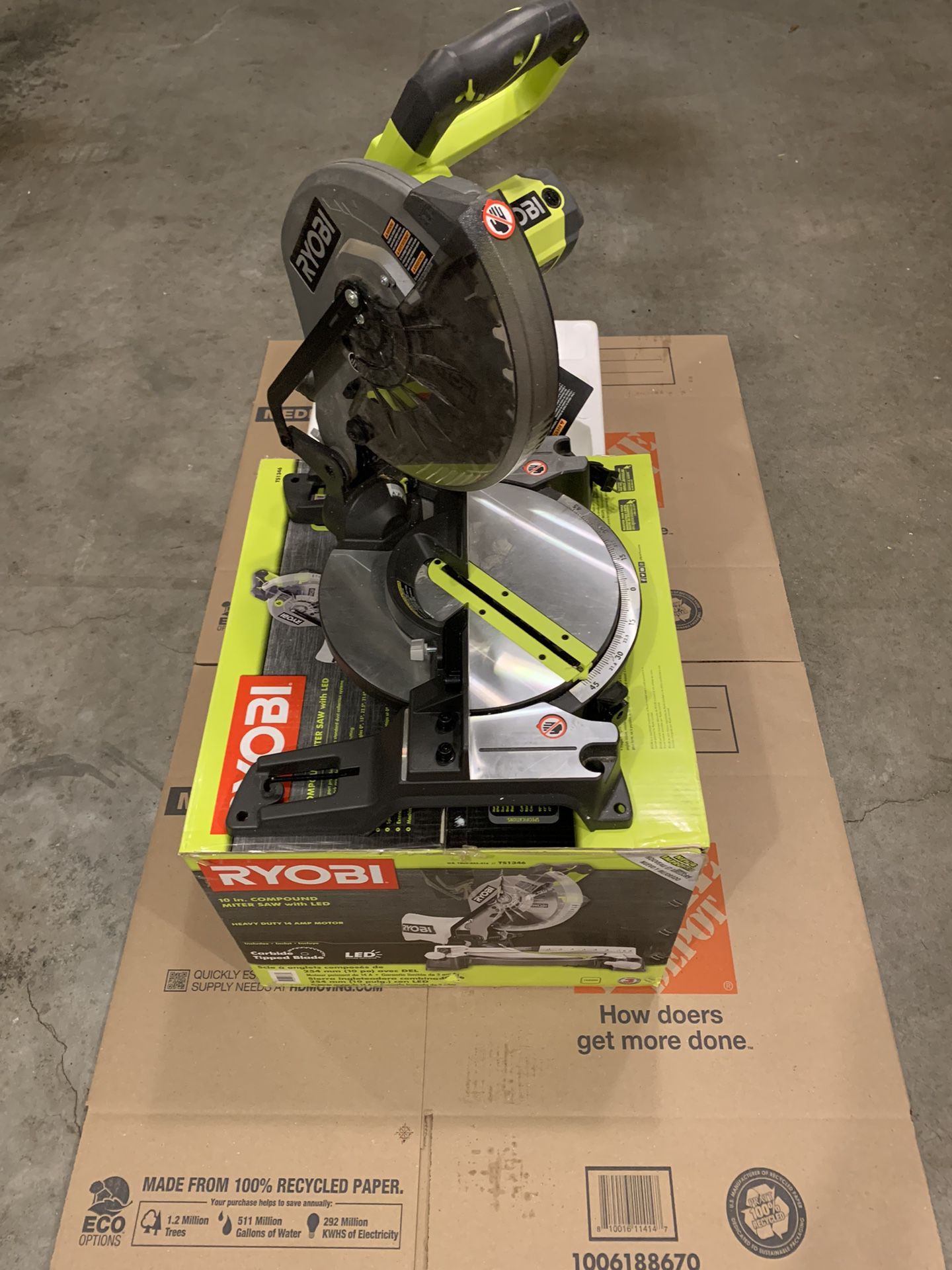 RYOBI 14 Amp Corded 10” Compound Miter Saw with LED Cutline Indicator