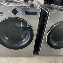 LG Washer And Dryer For sale 
