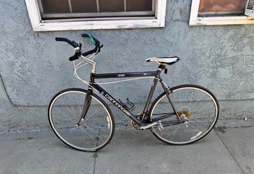Cannondale R300 Bike