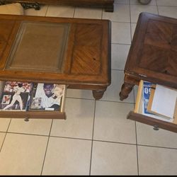 tommy bahama coffee table + end table 