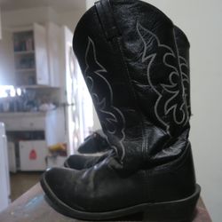 Boots Size 11.5