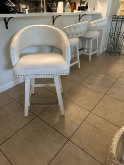 3  White vinyl Armed  Bar stools