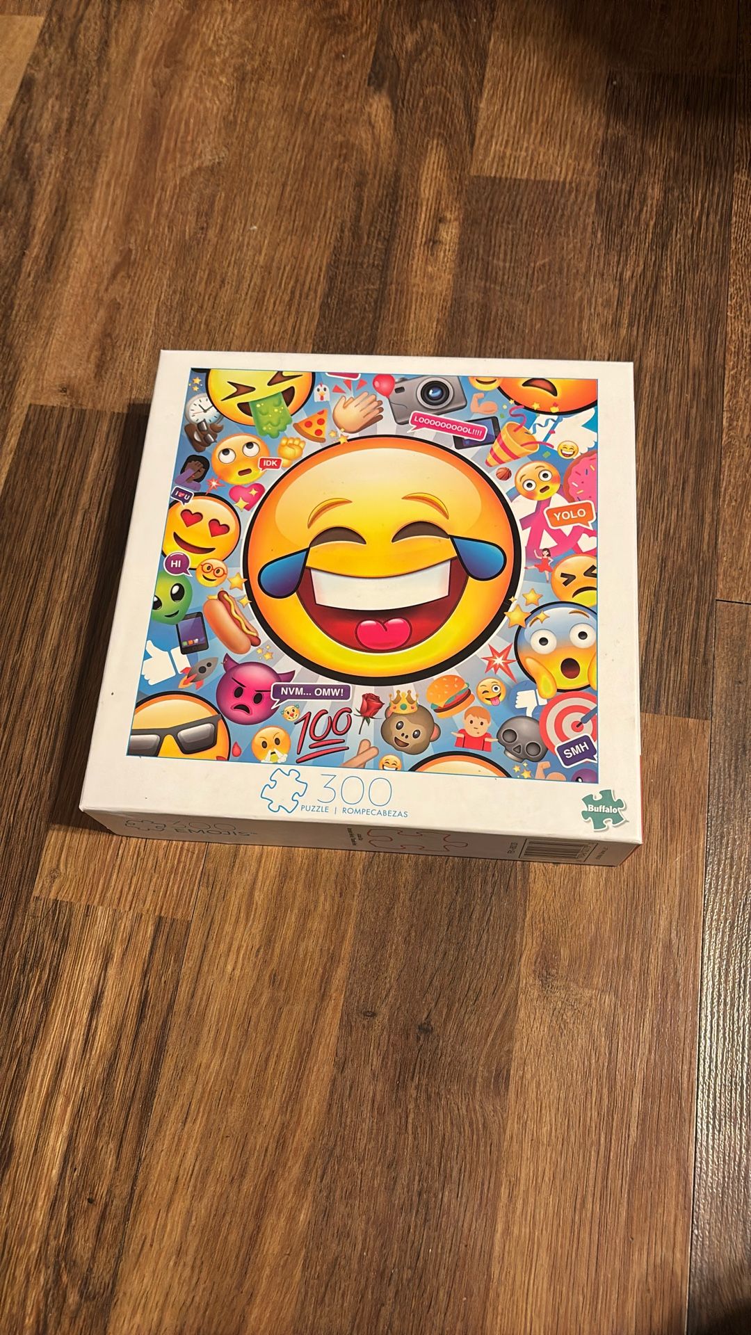 EMOJIS 300 PUZZEL