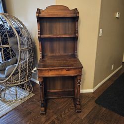 Small Desk With Shelves 