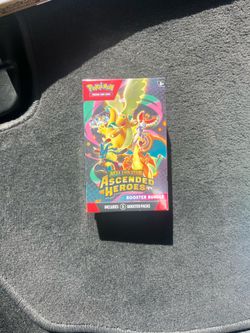 Ascended hero’s Booster bundle Sealed