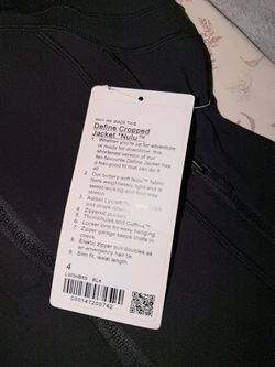 Black lulu define cropped jacket