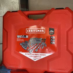 105 -Piece Metric and standard (SAE) Mechanics Tool Set with Hard Case