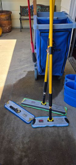 Industrial micro fiber wet mops