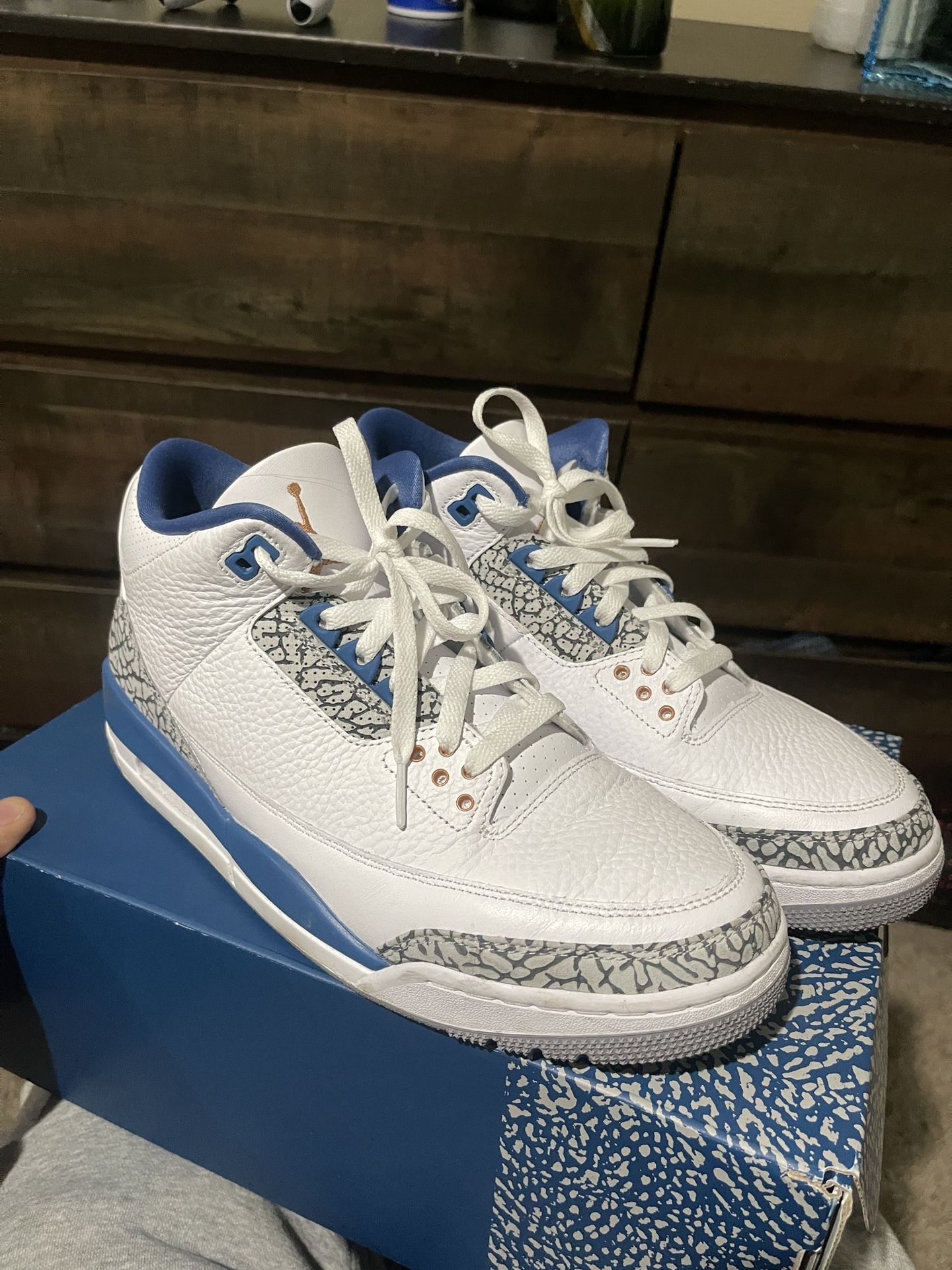 JORDAN 3 “ WIZARD “ SIZE 10.5