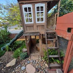 Kids Playhouse