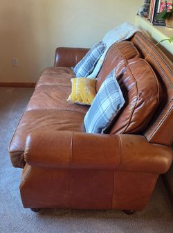 2 leather couches