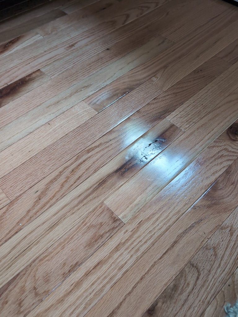 40 Square Feet Oak Flooring In Box