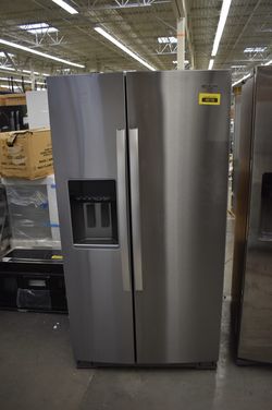 Side-by-Side Refrigerator with Ice Maker (Fingerprint-Resistant Stainless Steel)