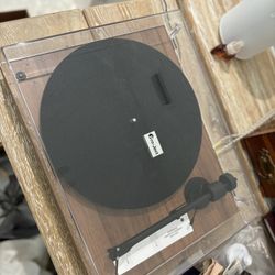 Pro-Ject T1 Turntable - Walnut