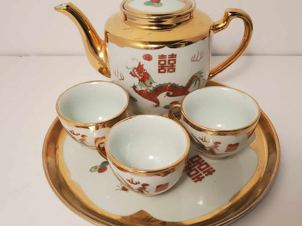 Vintage Chinese Zhongguo Tea Set