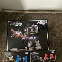 Transformers Masterpiece Soundwave 