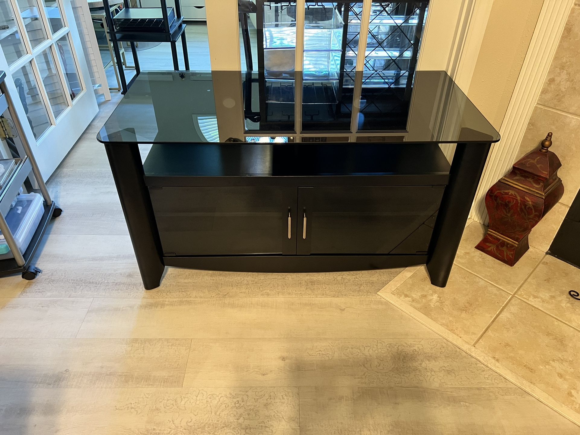 Black Glass Top TV Stand