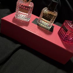 Valentino Perfume