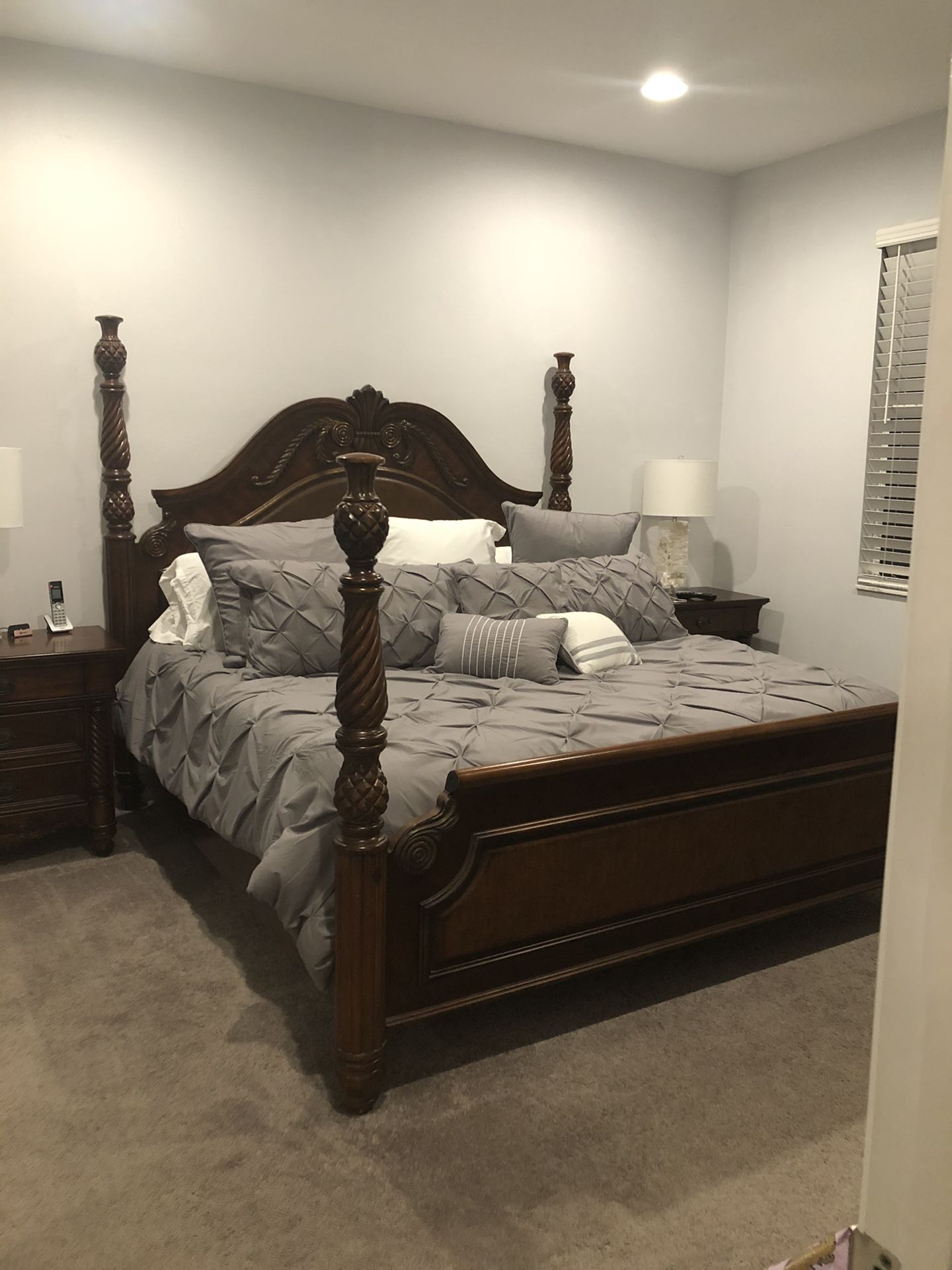 Tommy Bahama king size bed frame