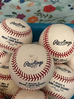 Rawlings Official Major League Baseballs Lot