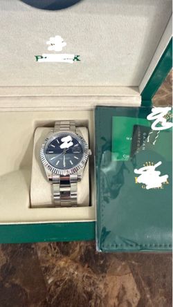 LUXURY WATCH