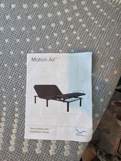 Queen size adjustable electric base with remote