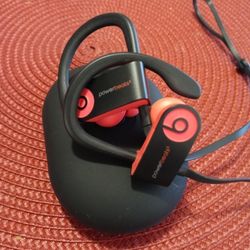 Power Beats 3 Asking $130