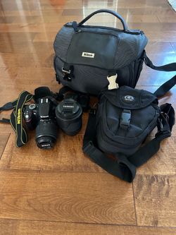 Nikon D3200 w/lenses & kit