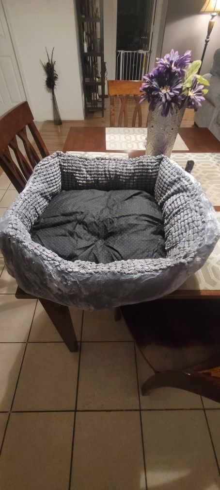 Dog/ Cat Bed