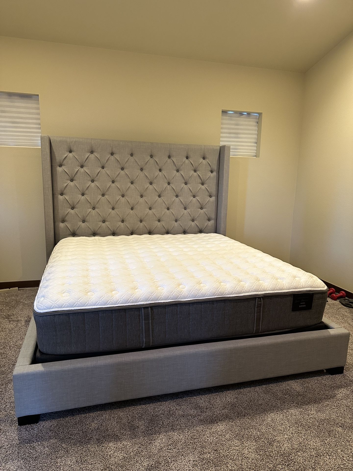 King Bed Set + Mattress Box Springs Stearn & Foster
