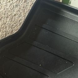 outback legacy  rear cargo mat