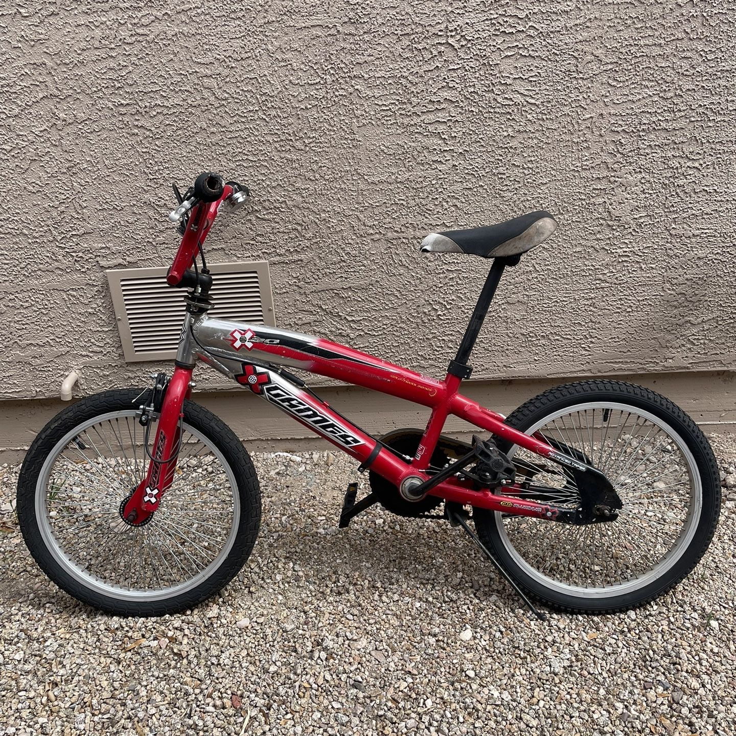 12 ft square patio umbrella PURPLE LEAF 9x12ft Yard Umbrella in Wood Color, Cantilever Outdoor Sun Umbrella for Deck, Cream