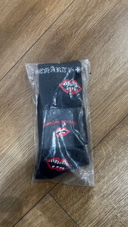 Black Socks with red lip design sizes 7-12