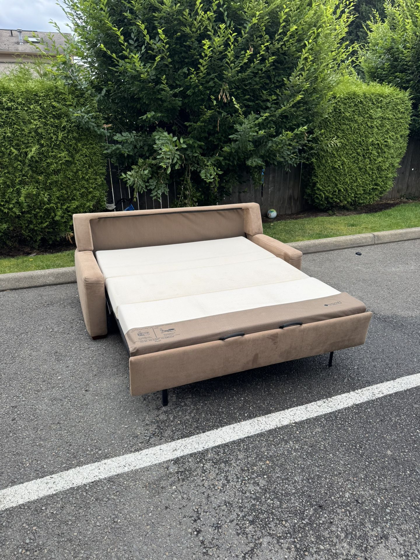 Sleeper Couch Sofa Free Delivery 🚚