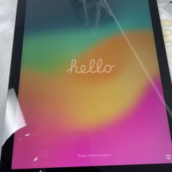 Apple iPad 6th generation 32 gb WIFI