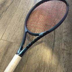 Wilson ULTRA 100 Like New Tennis Racket