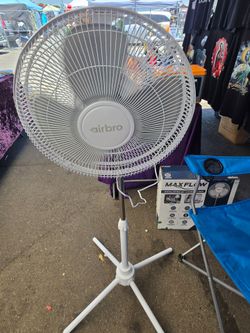 WHITE FAN