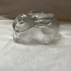 Indiana Glass Clear Rabbit on Nest Beaded Edge Covered Candy Dish Candy