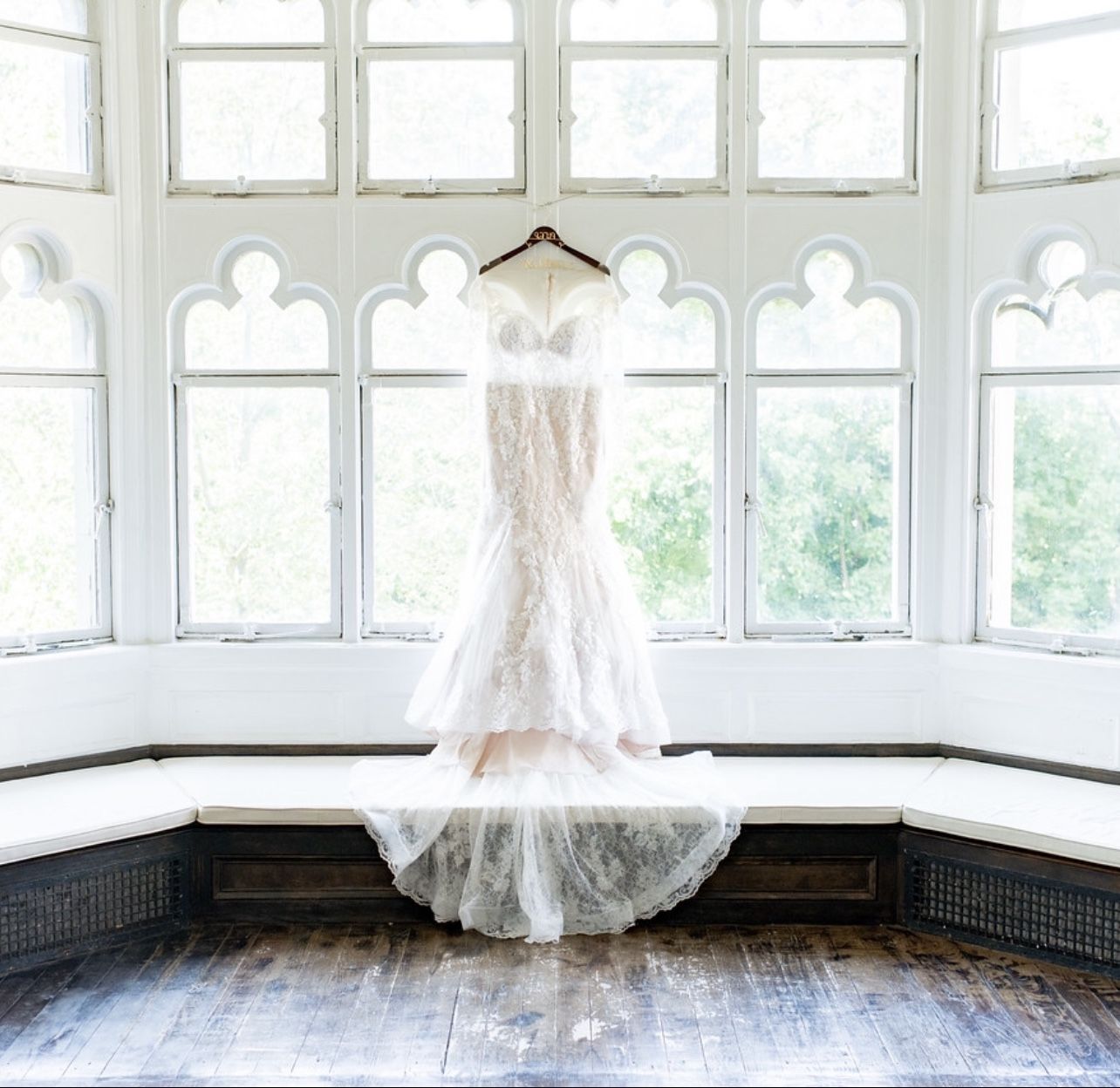 Stunning And Unique Martina Liana Wedding Dress