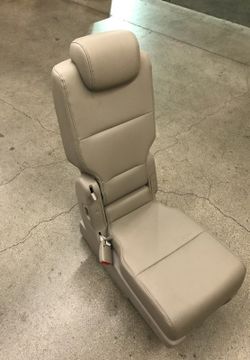 Honda Odyssey center seat / console assembly